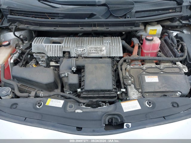 Toyota Prius Three 2015 JTDKN3DU9F1967024 Image 10
