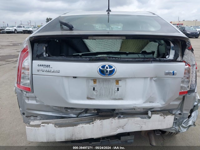 Toyota Prius Three 2015 JTDKN3DU9F1967024 Image 16