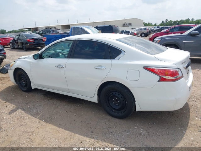 Nissan Altima 2.5 S 2015 1N4AL3AP2FN865157 Image 14