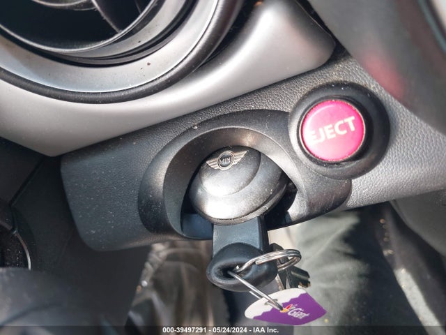 2008 MINI COOPER CLUBMAN WMWML33568TJ46895 Photo 10