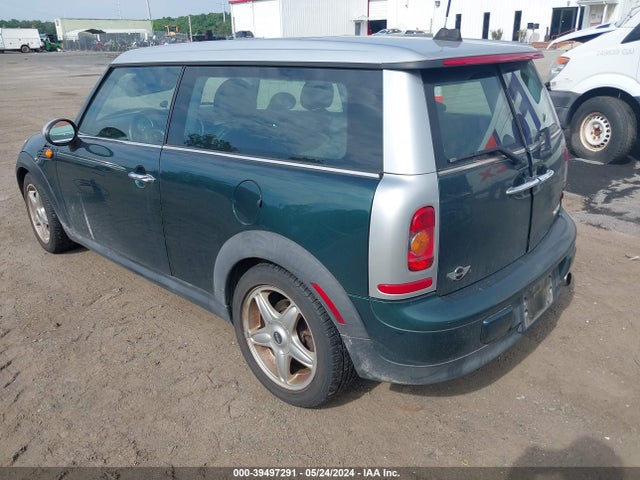 2008 MINI COOPER CLUBMAN WMWML33568TJ46895 Photo 2