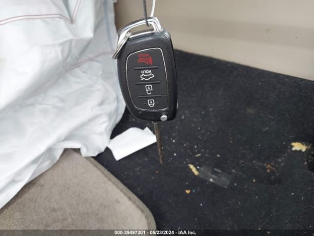 5NPE24AF3GH303085 Hyundai SONATA SE