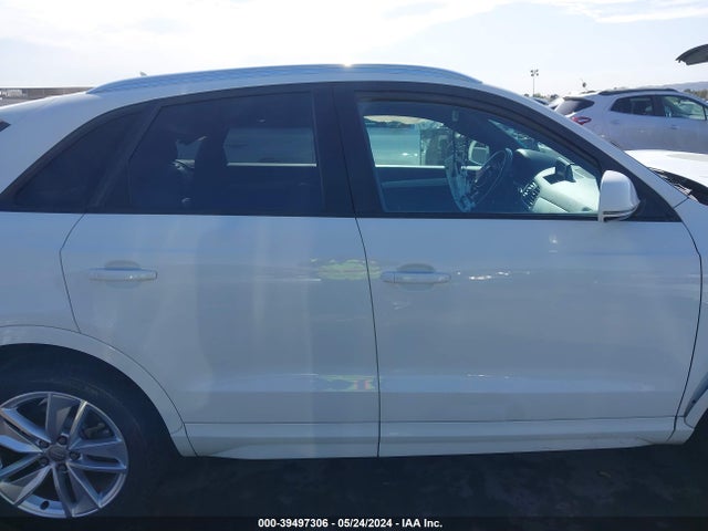 WA1BCCFSXJR028941 Audi Q3 2.0t Premium/2.0t Sport Premium
