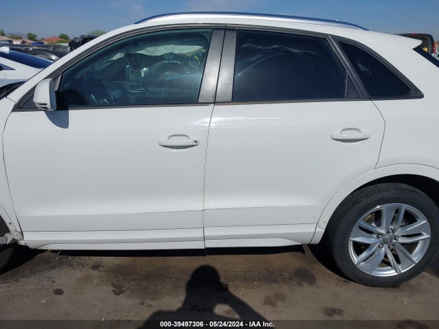 WA1BCCFSXJR028941 Audi Q3 2.0t Premium/2.0t Sport Premium