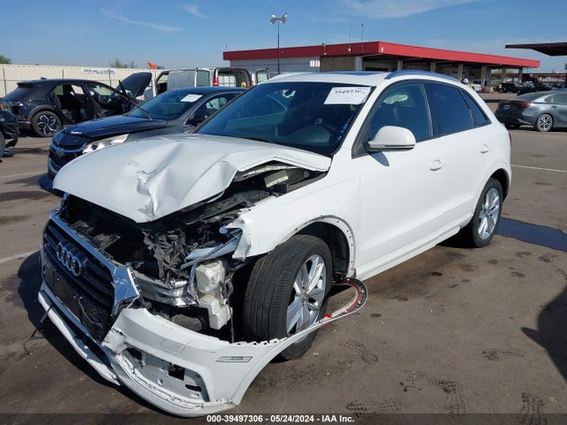 WA1BCCFSXJR028941 Audi Q3 2.0t Premium/2.0t Sport Premium