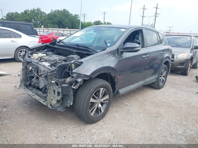 Toyota Rav4 Xle 2018 2T3WFREV8JW425495 Image 2