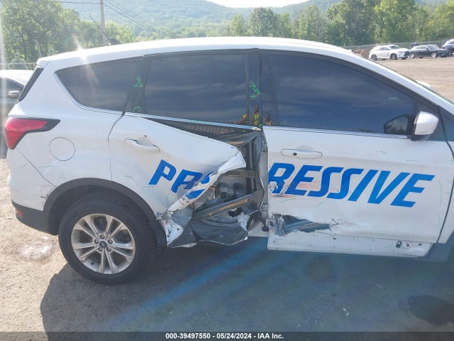 Ford ESCAPE SE 2019 1FMCU9GD2KUB65716 Image 6