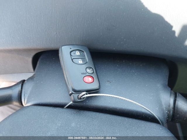 JTDKN3DP7F3075451 Toyota Prius Plug-in Advanced