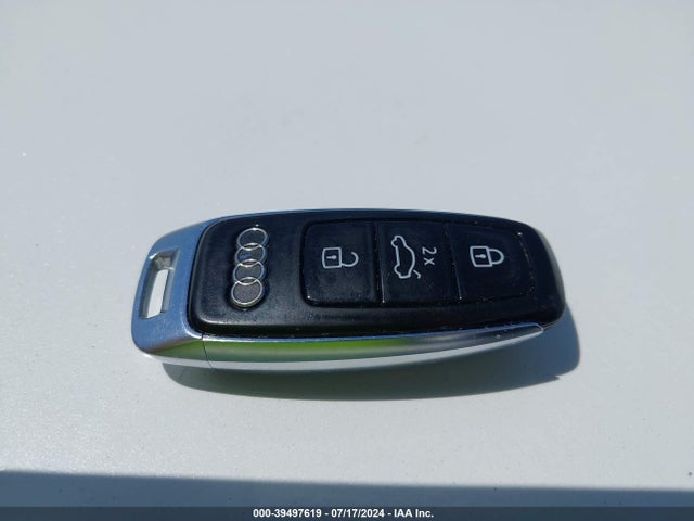 Audi E-tron Premium Quattro 2021 WA1AAAGE6MB024056 Image 11