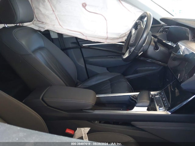WA1AAAGE6MB024056 Audi E-tron Premium Quattro