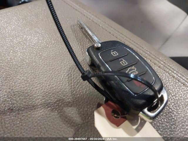 5NPE24AF4FH142471 Hyundai SONATA SE