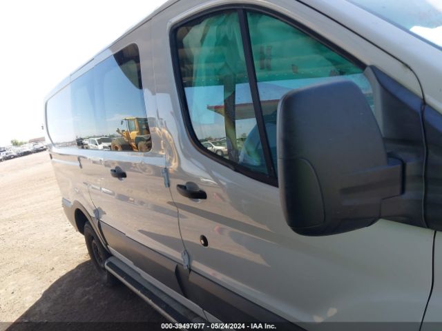 1FTYR1ZMXGKA38841 Ford Transit-250