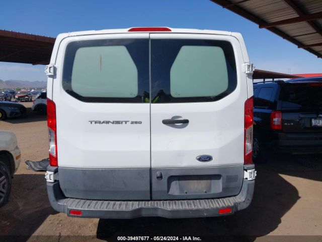 1FTYR1ZMXGKA38841 Ford Transit-250
