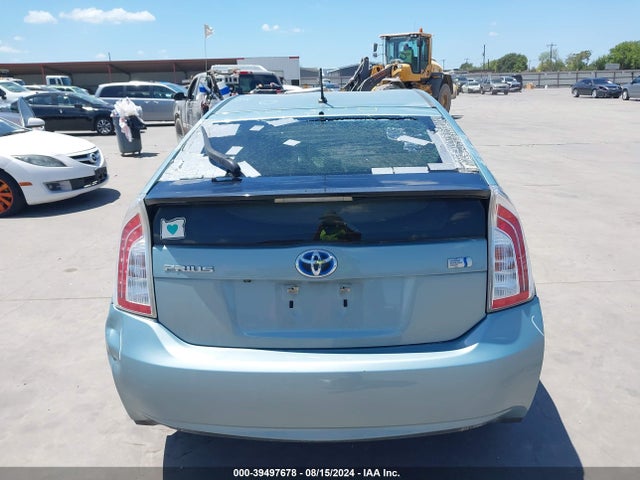 Toyota Prius Two 2015 JTDKN3DU8F1984364 Image 16