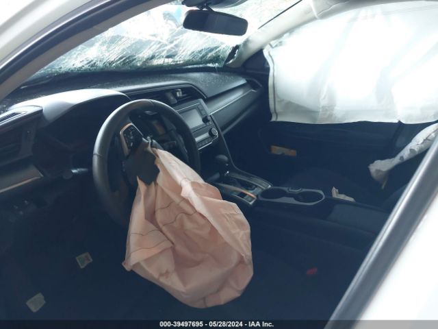2HGFC2F65KH582184 Honda Civic Lx