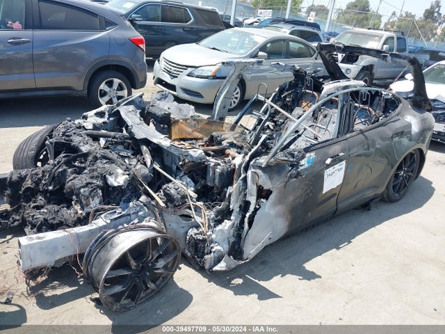 2016 TESLA MODEL S 5YJSA1E43GF132477 Photo 5