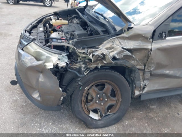 Toyota RAV4 LE 2015 JTMZFREV9FD077434 Image 6
