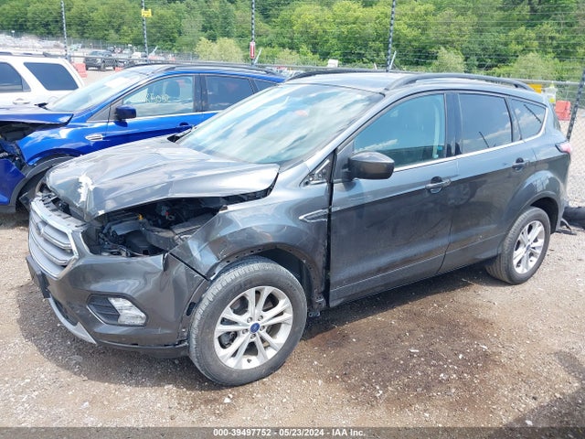 Ford ESCAPE SE 2017 1FMCU0G99HUE53247 Image 2