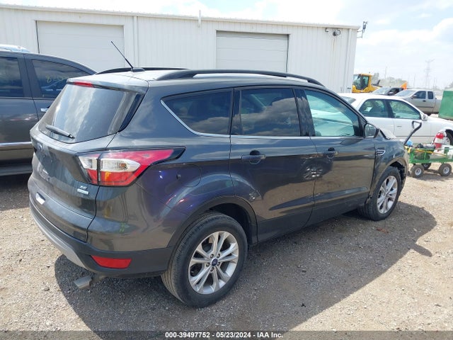 Ford ESCAPE SE 2017 1FMCU0G99HUE53247 Image 4