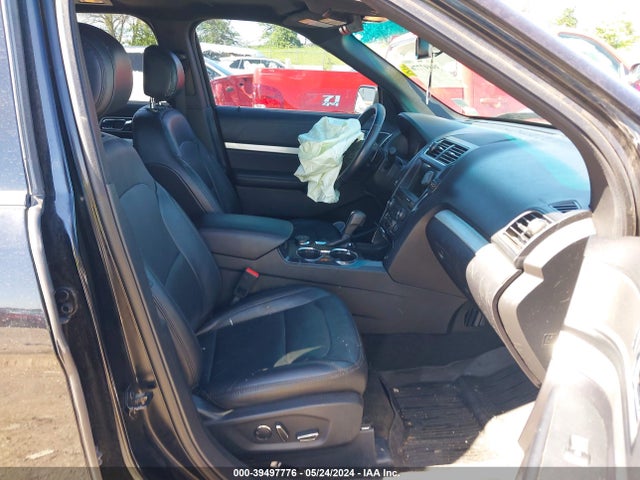 Ford EXPLORER XLT 2017 1FM5K8DH9HGB71102 Image 5
