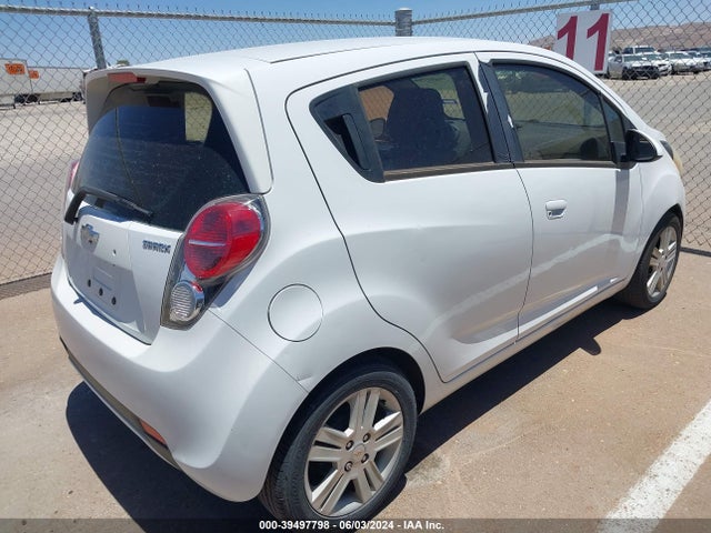 Chevrolet Spark Ls Auto 2014 KL8CB6S95EC586618 Image 4