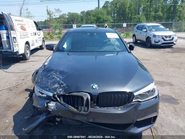 WBAJB9C51JG463880 BMW M550i Xdrive