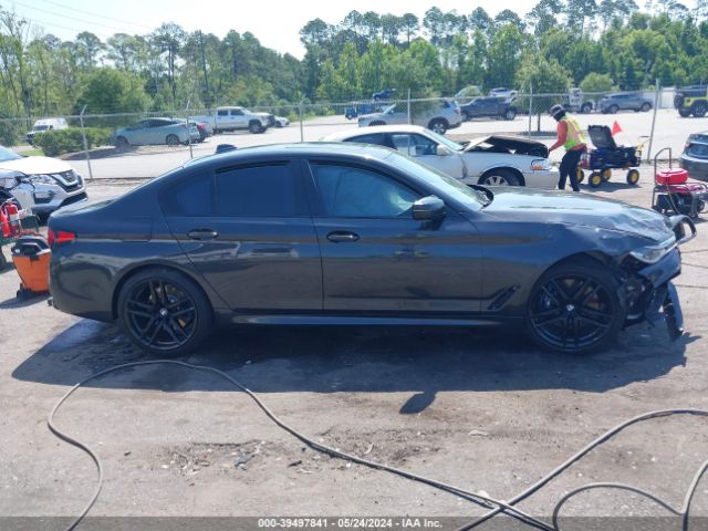 WBAJB9C51JG463880 BMW M550i Xdrive