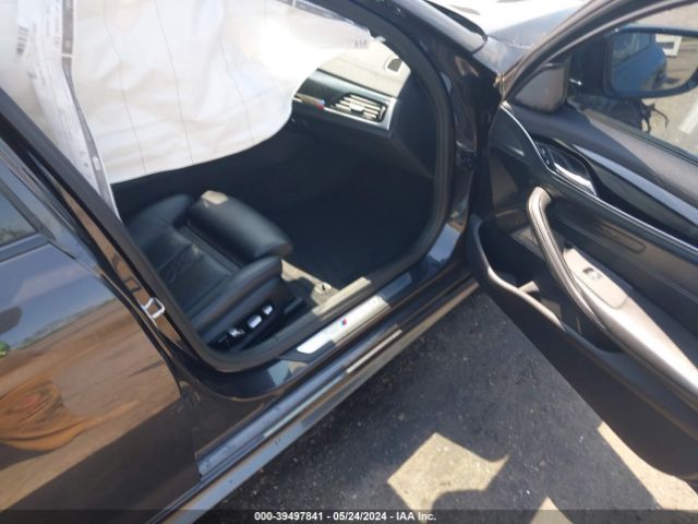 WBAJB9C51JG463880 BMW M550i Xdrive
