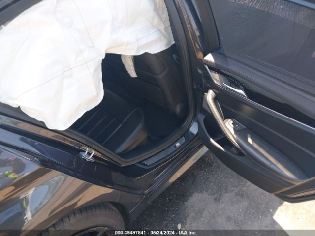 WBAJB9C51JG463880 BMW M550i Xdrive