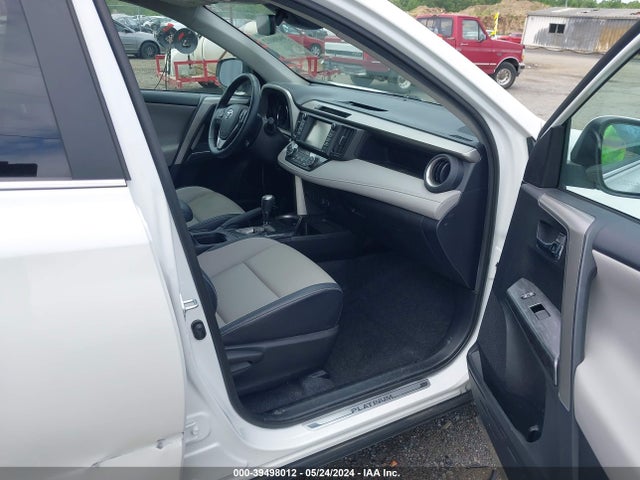 2T3DFREV5HW597307 Toyota Rav4 Platinum