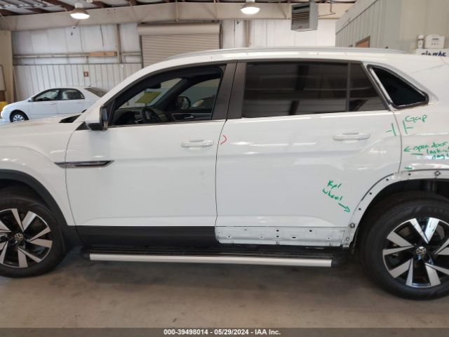 1V2DC2CA2NC224206 Volkswagen Atlas Cross Sport 2.0t Se