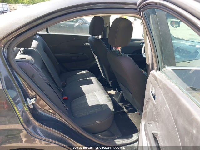 Chevrolet Sonic Lt Auto 2015 1G1JC5SH3F4170357 Image 8