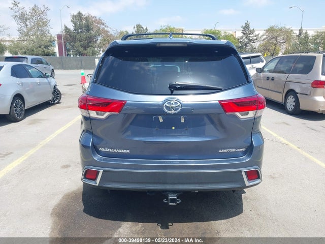 Toyota Highlander Limited 2018 5TDDZRFH8JS903066 Image 16