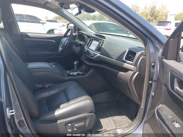 Toyota Highlander Limited 2018 5TDDZRFH8JS903066 Image 5