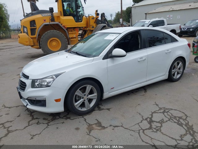 Chevrolet Cruze 2lt Auto 2015 1G1PE5SB0F7118909 Image 2