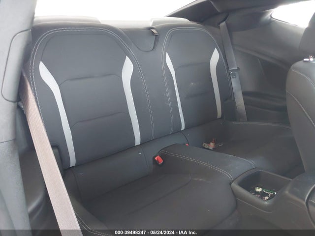 Chevrolet Camaro 1lt 2018 1G1FB1RX6J0114542 Image 8
