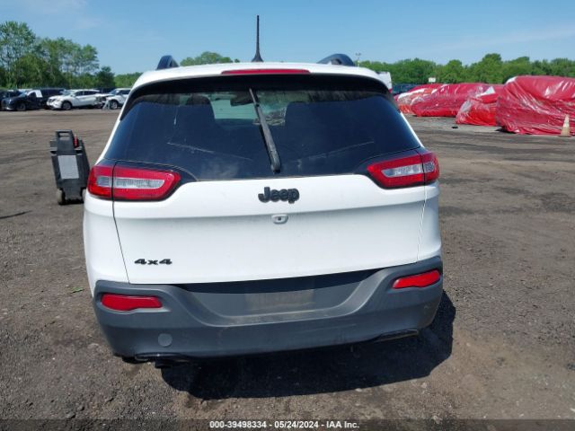 1C4PJMCB9FW750289 Jeep Cherokee Latitude Altitude