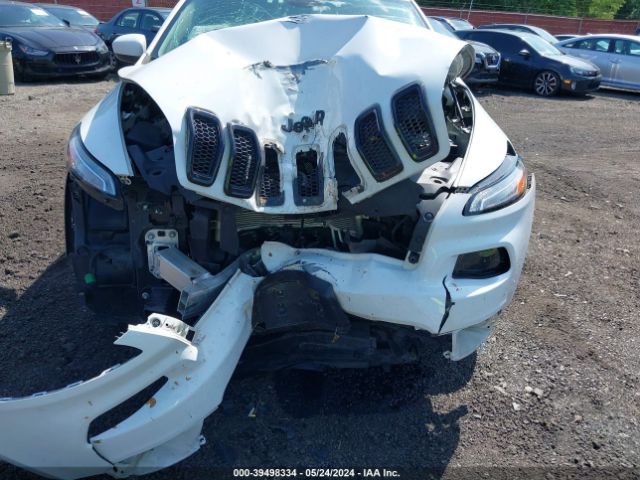 1C4PJMCB9FW750289 Jeep Cherokee Latitude Altitude