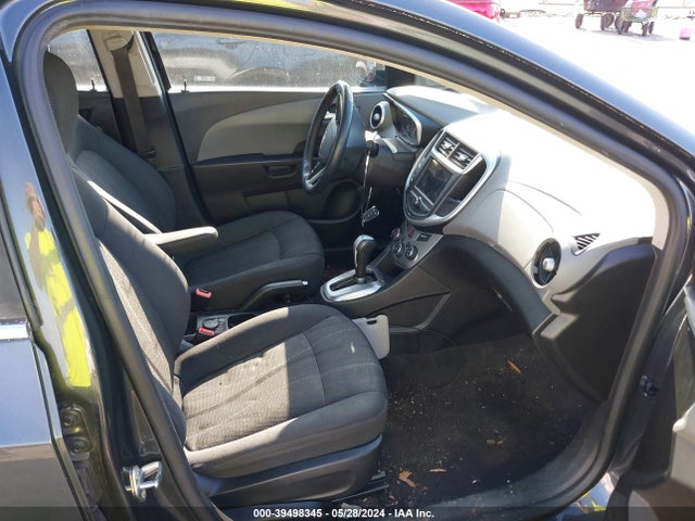 Chevrolet Sonic Lt Auto 2019 1G1JD5SB2K4137546 Image 5