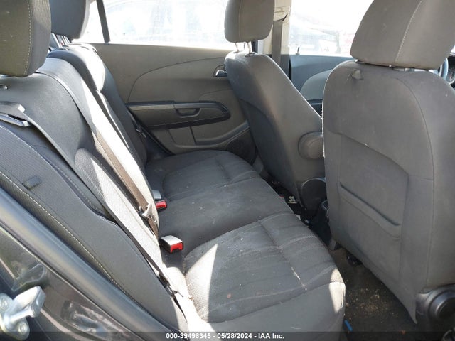 Chevrolet Sonic Lt Auto 2019 1G1JD5SB2K4137546 Image 8