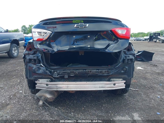 Chevrolet Cruze Lt Auto 2018 1G1BE5SM1J7192067 Image 6