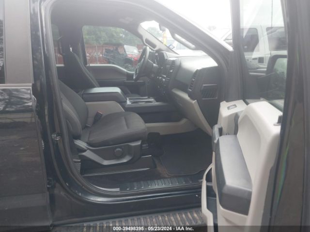 1FTEW1C59JKE39561 Ford F-150 Xl