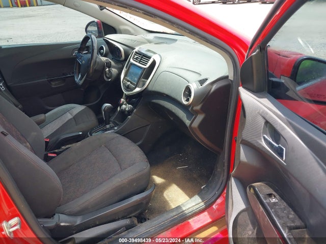 Auction sale of the 2017 Chevrolet Sonic Lt Auto, vin: 1G1JD6SH9H4158347, lot number: 39498439