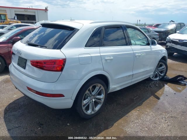 WA1HCCFS1HR010509 Audi Q3 2.0t Premium