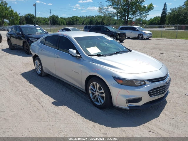 2018 1G1ZD5ST1JF141621 main image