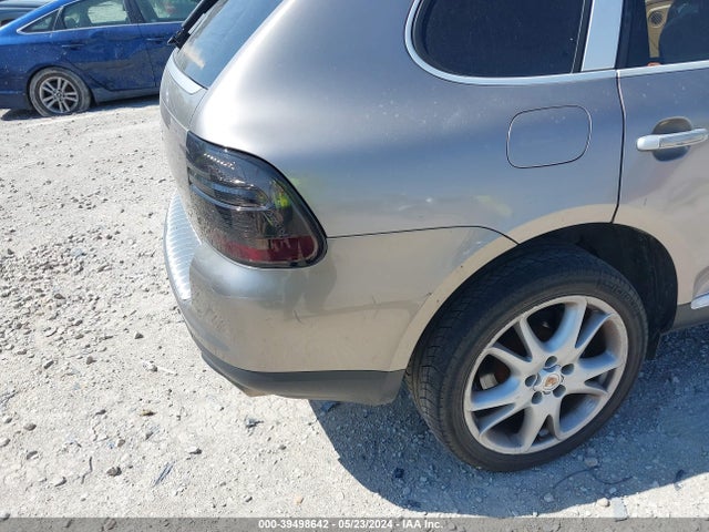 2004 PORSCHE CAYENNE WP1AA29P94LA23731 Photo 5