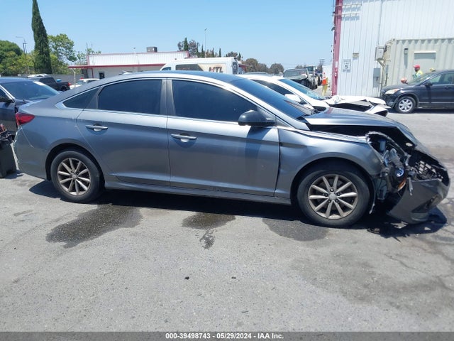Hyundai SONATA SE 2018 5NPE24AF9JH726387 Image 13