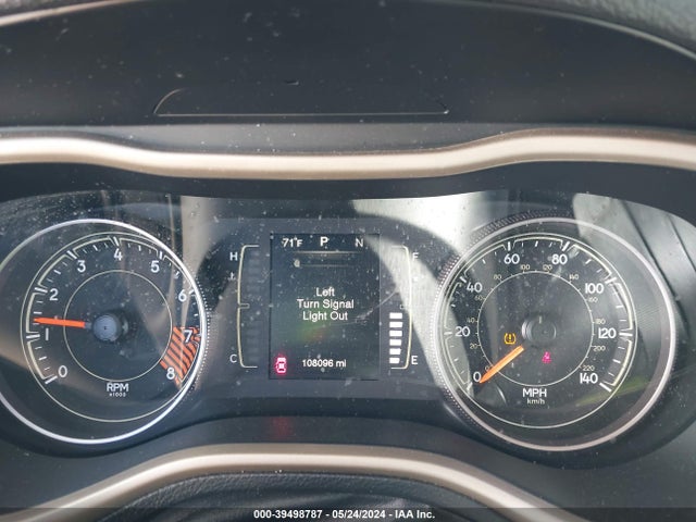 1C4PJLCS6FW723318 Jeep Cherokee Latitude Altitude