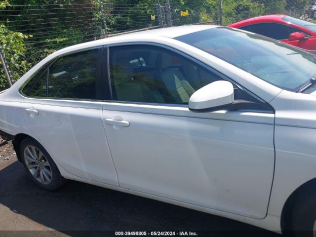 4T1BF1FKXFU076117 Toyota CAMRY XLE
