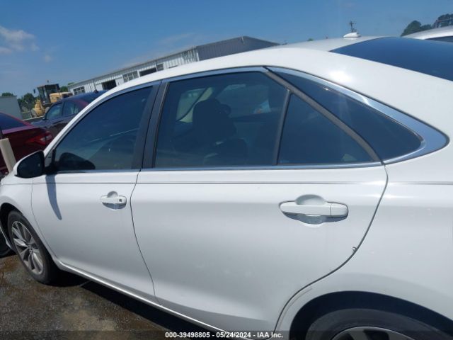 4T1BF1FKXFU076117 Toyota CAMRY XLE
